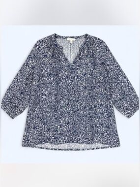 Navy Floral Split-Neck Tunic Top